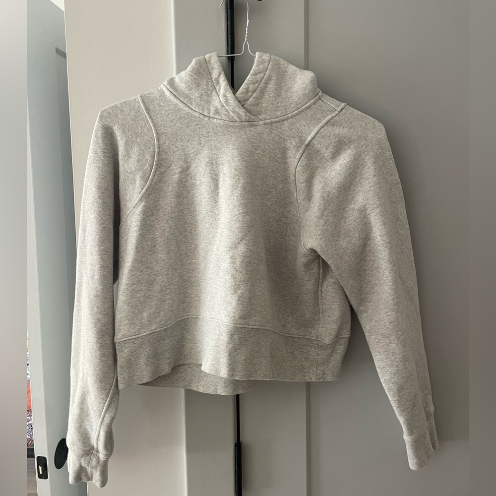 Lululemon loungeful cropped Hoodie heathered core ultra light Gray